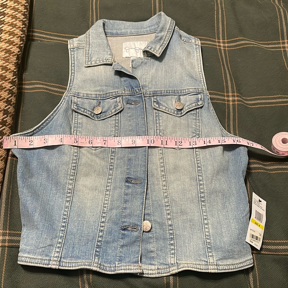 NWT. Jessica Simpson vest.